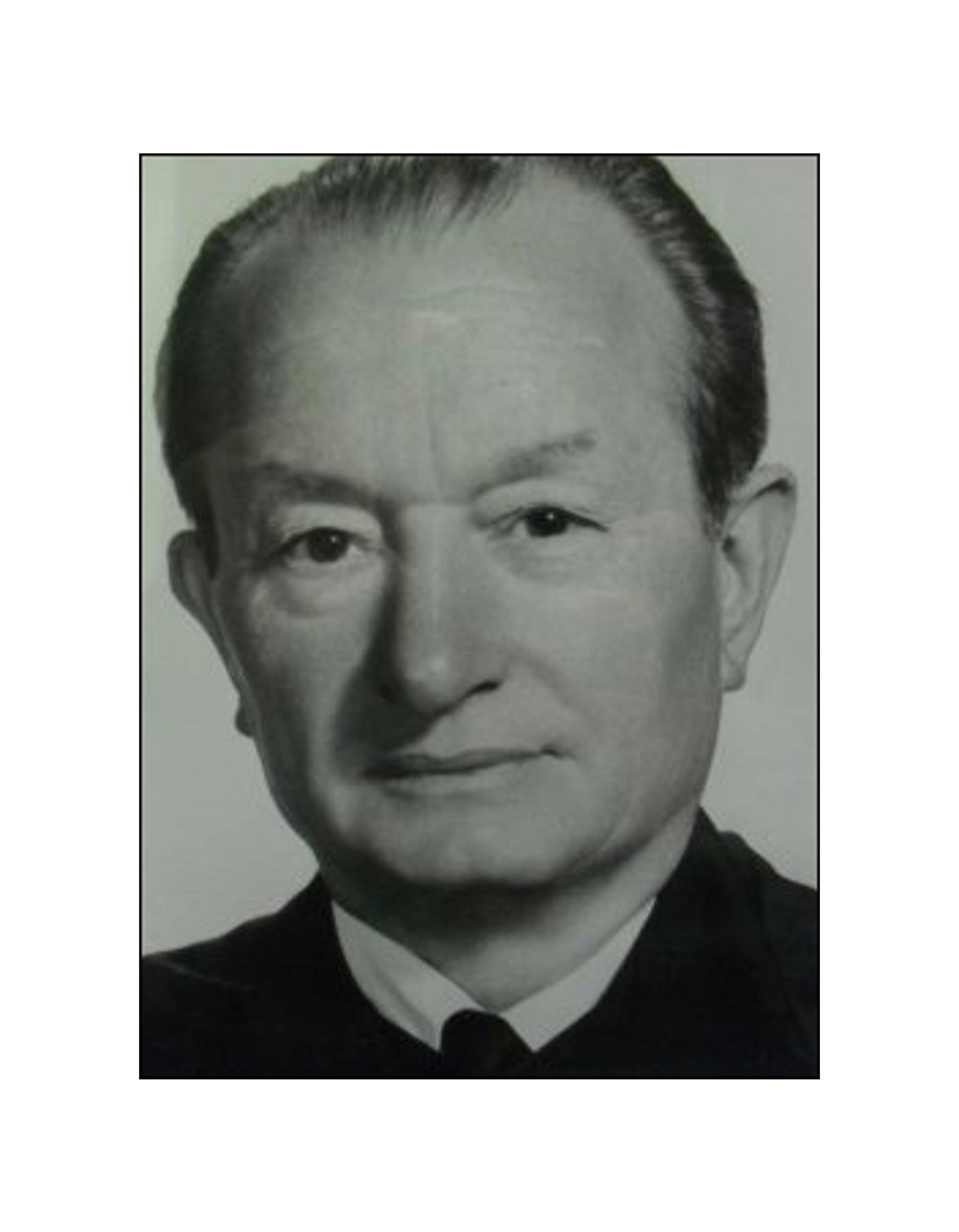 Emilio nunez cropped